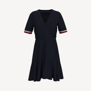 Tommy Hilfiger Button Navy Blue Red Pinstripe Short Sleeve Ruffle Pleated Dress